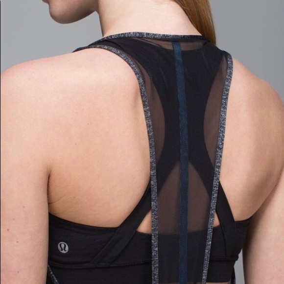 VEUC Lululemon If You’re Lucky Tank - 4 - Picture 4 of 9